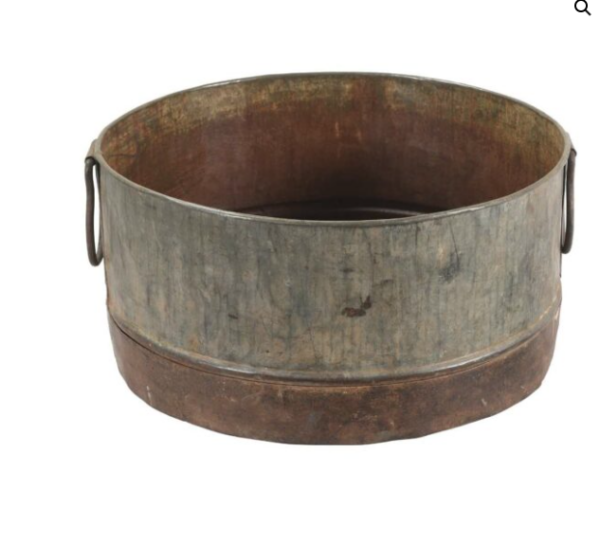 Vintage Iron Tub Round