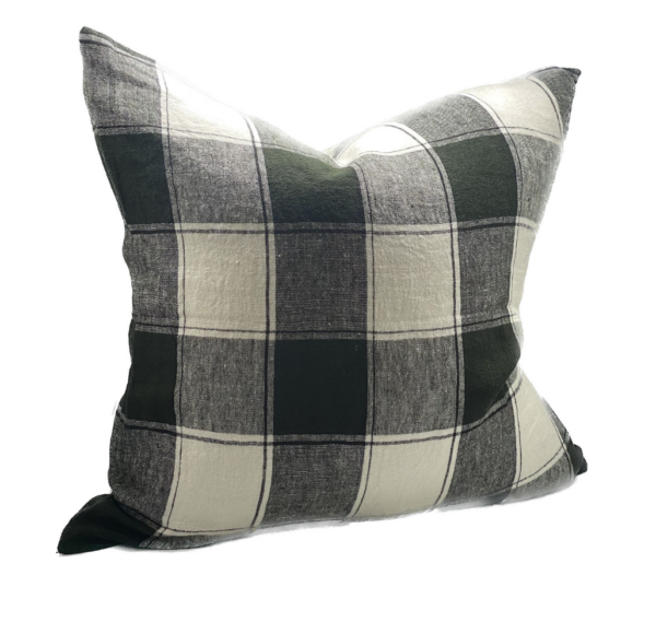 LINEN CUSHION BLACK  55x55cm