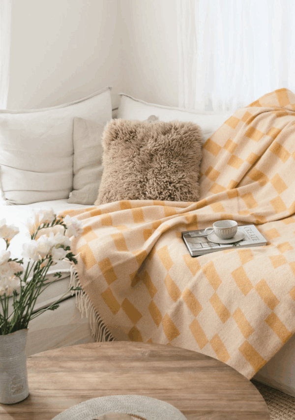 Ruanui Station Gowdys Gold Wool Throw - Image 3