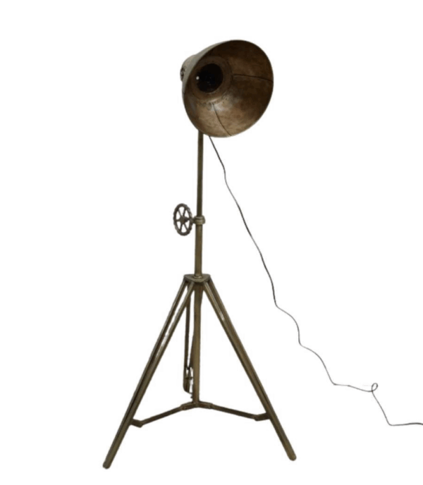 Avani Floor Lamp - Image 3