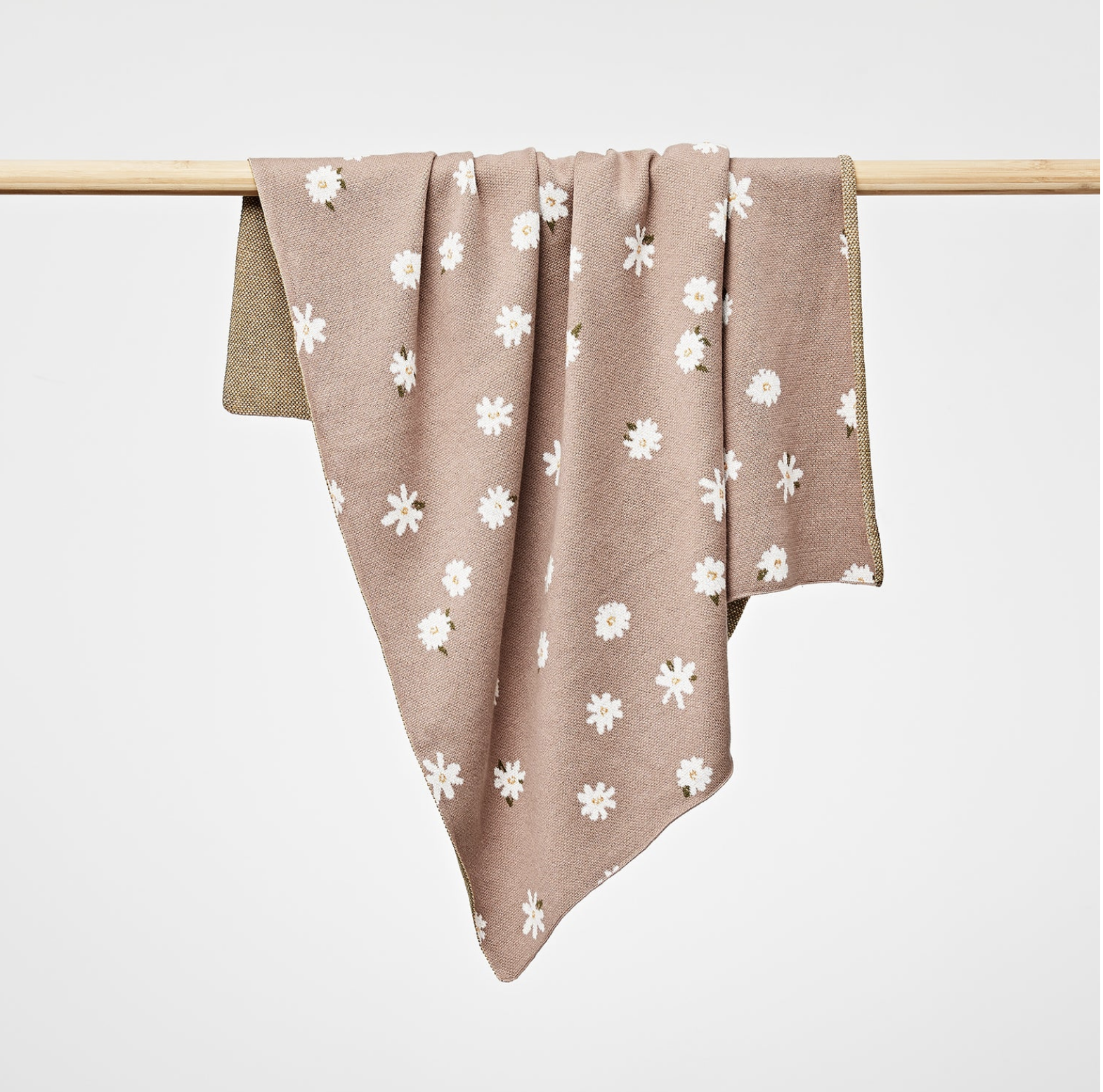 Daisy Blanket in Mushroom