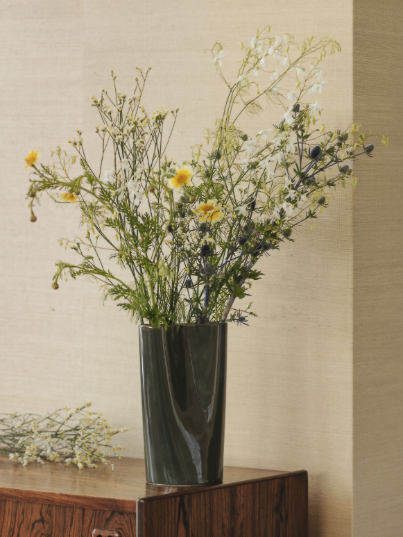 Pinch Vase - Charcoal - Image 4