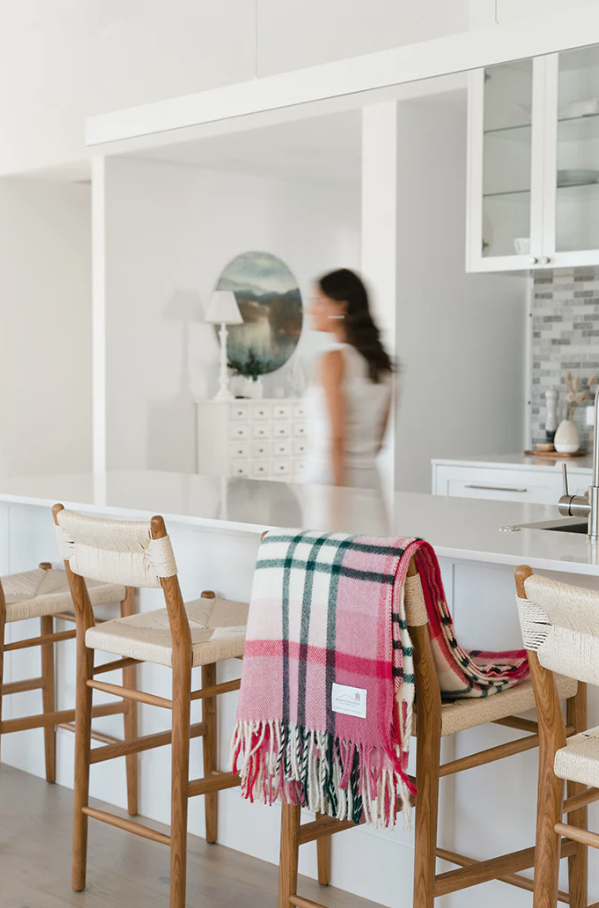Ruanui Station Pukehapua Pink Check Wool Throw - Image 5