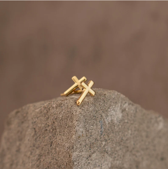 Earrings | Simple Cross Studs