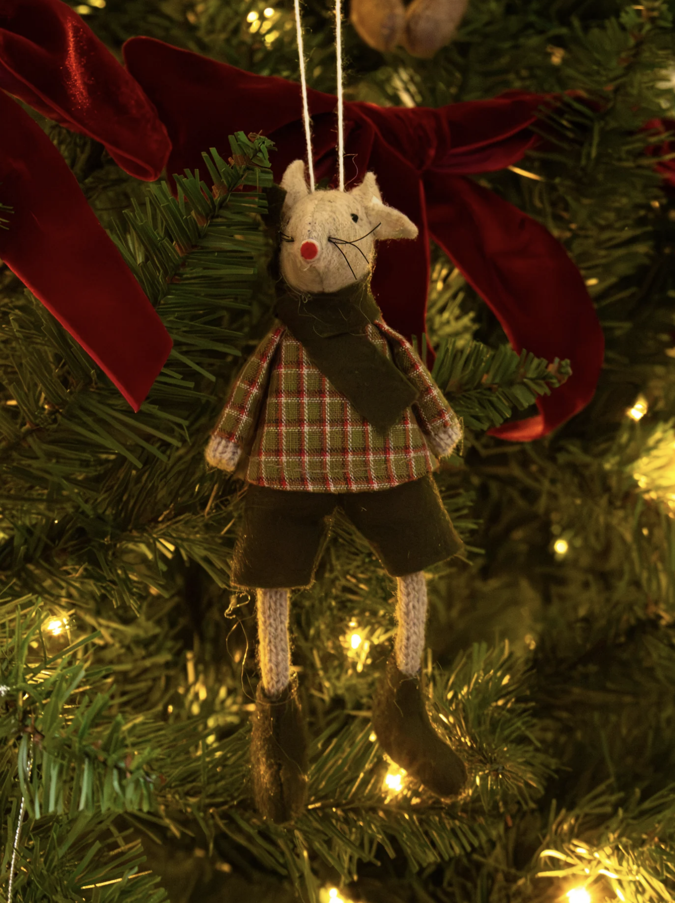 Green Billy Mouse Hanging - Image 2